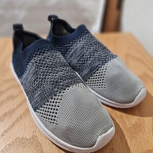 Kids Navy and Gray Knit Slip-On Sneakers
